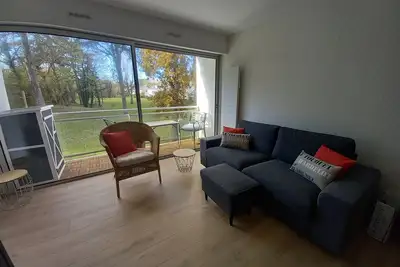Image de Appartement rénové, confortable et au calme