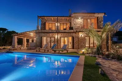 Image de Astonishing Hvar Villa | 4 Bedrooms | Villa Brasa 2 | Private Swimming Pool & Gazebo