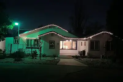 Image de Private and secluded 2622 sf fully furnished house in exclusive Old Fig Garden