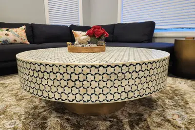 Image de Swanky duplex, 4 bedrooms with parking