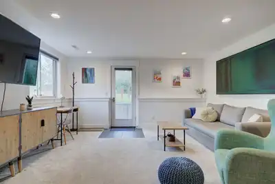 Image de Cornell | Cozy/Clean 1Bdrm Guest Suite | Near Msu