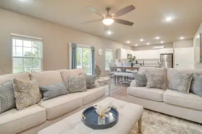 Image de Arkansas Guest Suite w/ Deck: Near Fayetteville!