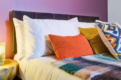 Image de 2bed 2bath in - Next to Station for 6 Free Parking