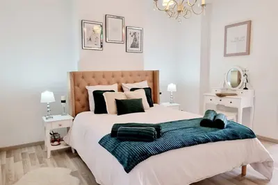 Image de Oasis citadine - jardin et terrasse en centre ville 70m2