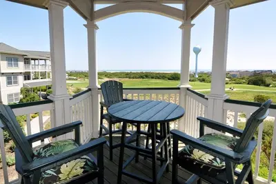 Image de A Pointe Of View: Ocean & Golf Course Views