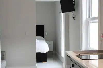 Image de Prestige-Appartement-Salle de bain et douche-The Courtyard