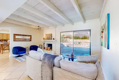 Image de Sabino Canyon home with mountain views - walk to Sabino Canyon National Park