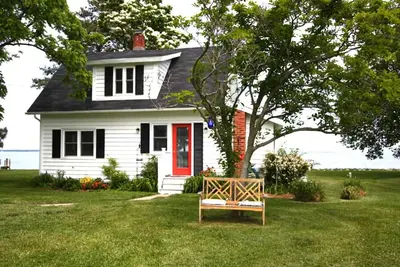 Image de Artists, writers & creative minds Imagine Your Getaway At Simplicity Cottage
