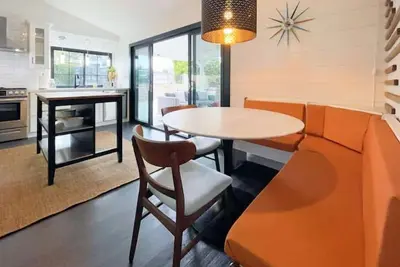 Image de Beautiful Townhouse near Hospital