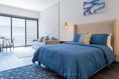 New Loft, walking Distance to the Malecon, best location. !