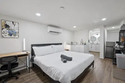 5 Miles From Downtown Phoenix