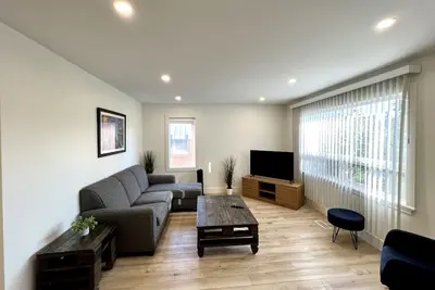 Image de Cheryl Duplex-Upper Level