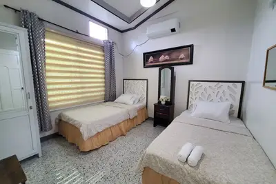 Image de Ave Homes D- 2 Bdrms, Parking, A/C, WiFi, Netflix