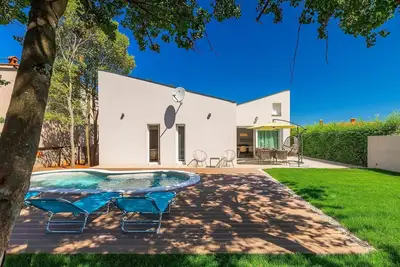 Image de Superbe maison à Valbandon