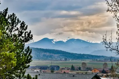 Image de Winter Park/Fraser Modern 2 bed Condo, Mtn Views, Hot Tub, Bus Line