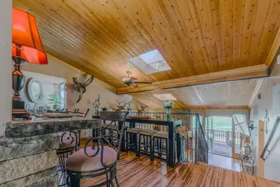 Image de Bogie Bungalow: Pet friendly! On Golf course with 5 min Walk to Midtown