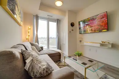 Image de Modern Condo in Central Kw w/ gym