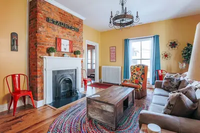 Image de The Shenandoah Suite-Appartement-Salle de bain privée