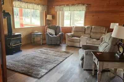 Image de Cozy cabin in serene location minutes from Umatilla National Forest