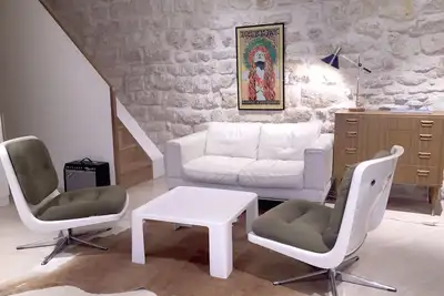 Image de Appartement en duplex (2 étages - 2 chambres - 2 salles de bain) - Le Marais