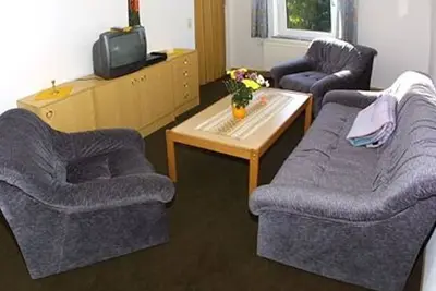 Image de Ferienwohnung SĂĽdseite - Landhaus Schwanenhof in Ostbense