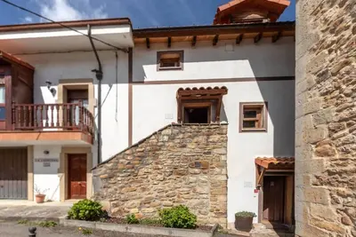 Image de Appartement Nature avec Parking à Otañes, Castro-Urdiales - Idéal pour Amoureux de la Tranquillité