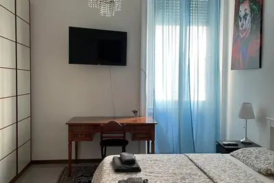 Image de apartment situated near to the central station and the main subway of Milano.