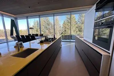 Image de Villa by the lake Elliðavatn in Reykjavik area.