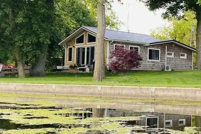 Image de Relaxing waterfront cottage on Dunn's Pond off Indian Lake
