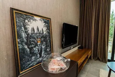 Luxury apartment 100 meters from the sea