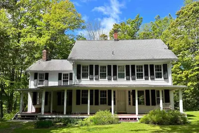 Image de Beautiful Berkshires Colonial on 7 acres