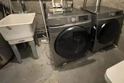 Private Zen Garden 1Bed Apt -1 stop from Manhattan