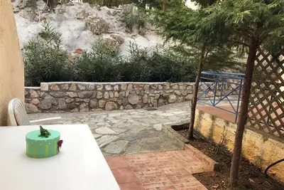 Image de Homerez - Maison cosy à Theologos avec balcon