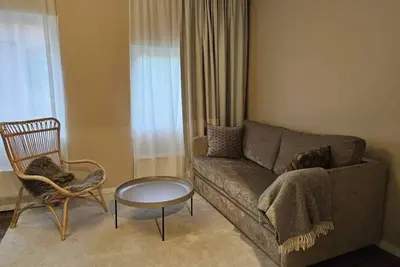 Image de Appartement confortable de deux pièces à Skarpnäck