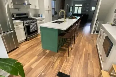 Image de Cozy Newly Reno’d Century Home