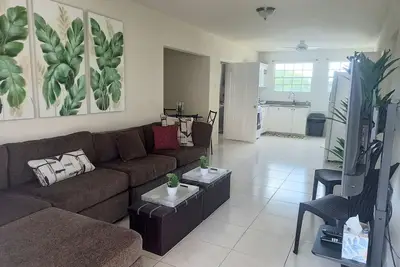 Image de Beachside Bliss: Modern Condo