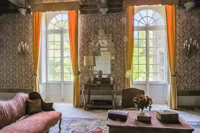 Image de Homerez - Manoir envoûtant dans le village d'Agel avec piscine privée