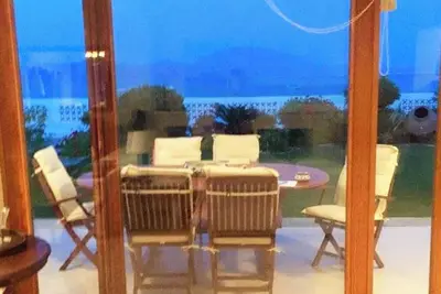 Image de Homerez - Villa Ă Nerantza, vue mer