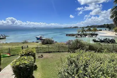 Image de Studio 4* au Gosier, avec vue mer de face et plage de sable blanc à 20 mètres.
