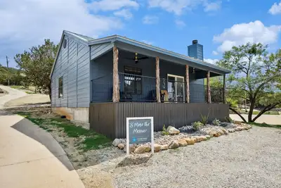 Image de The Retreat (3) S'mores the Merrier @ Possum Kingdom Lake!