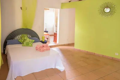 Image de Nature, les pieds dans l'eau