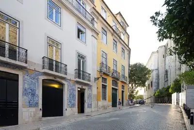 Gorgeous Flat next to Sé Cathedral with stunning views!