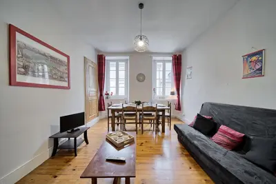 Appartement de vacances \"À Luchon\" près des pistes avec balcon et Wi-Fi