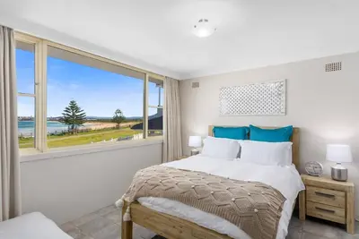 Image de Seaside Escape Stunning Vistas over Towradgi Beach