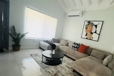 Image de Comfy and Cozy Vacation Home