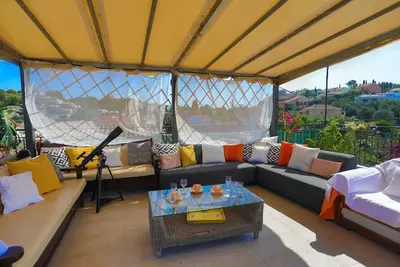 Image de Charming Renovated Kassiopi Apartment - WiFi, Aircon, Roof Terrace
