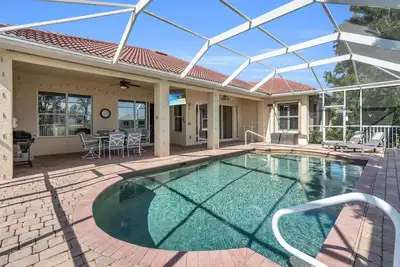 Image de Villa Pelican - 3 beds/2. 5 baths heated pool home in Cape Coral - Palmetto Pine Golf Club