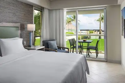 Image de Hard to come by Thanksgiving reservation at Westin Lagunamar Cancun!