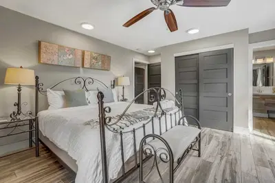 Image de Red Rock Loft! Trails Apartment w/ Bbq & Fire Pit