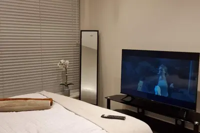 Image de London City Apartment, close to Train stations /metro, restaurants & shops